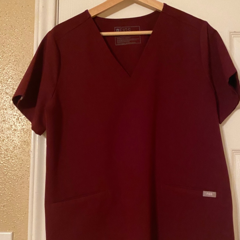 Figs Casma Three Pocket Scrub Top